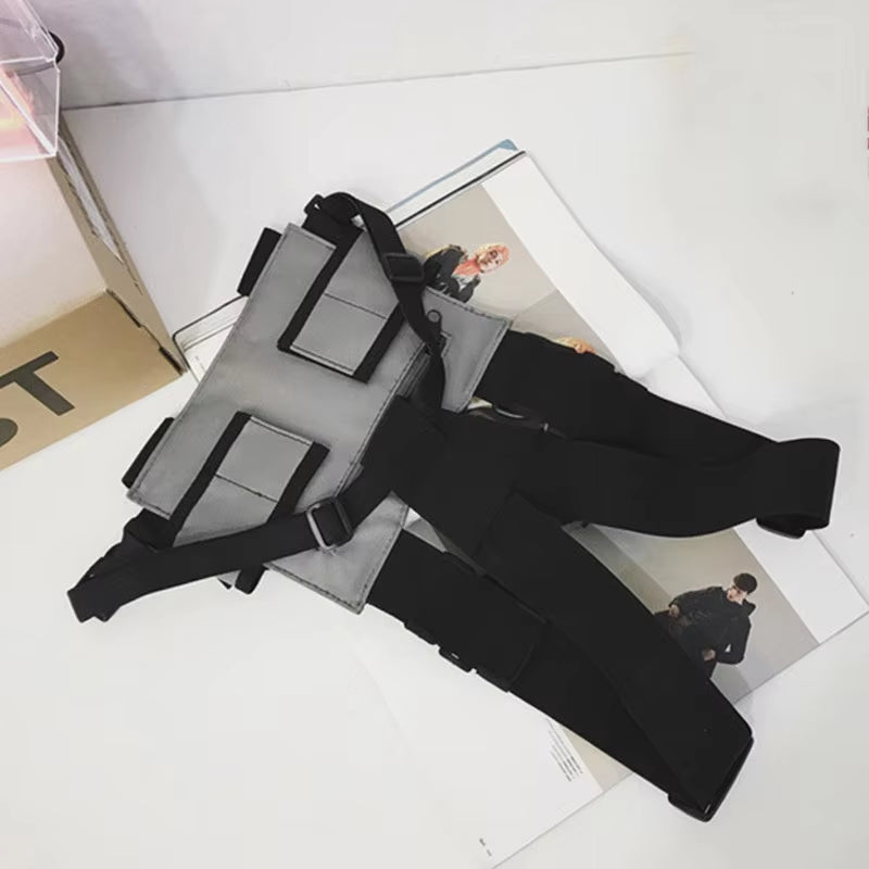 Functional Tactical Chest Bag for Woman Fashion Bullet Hip Hop Vest Streetwear Bags Casual Waist Pack Unisex Black Chest Rig Bag